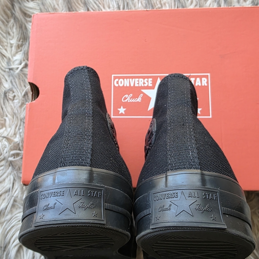 Converse Chuck Taylor All Star 70 Black High-Top Sneakers, Unisex Sizing - Picture 8 of 11